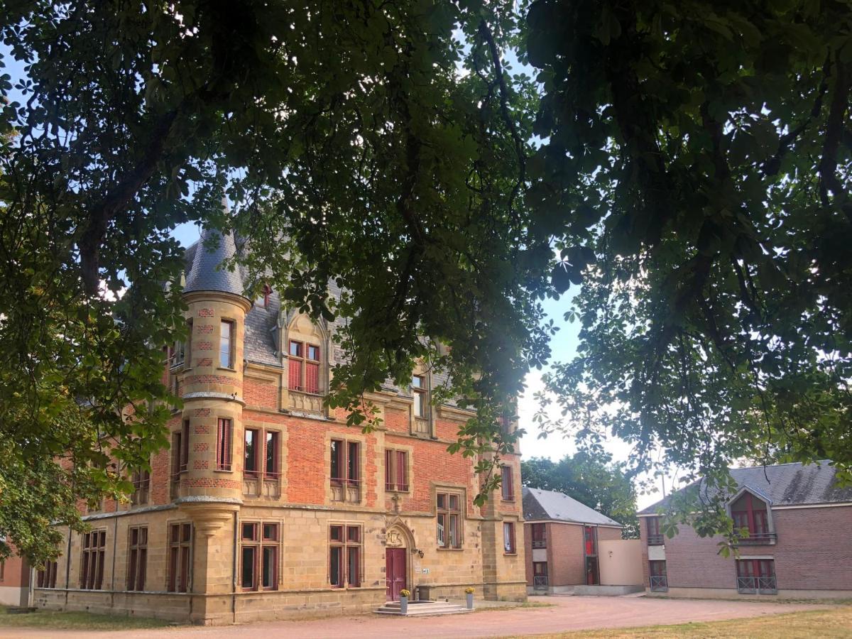 Chateau De Petit Bois Cosne-d'Allier ภายนอก รูปภาพ